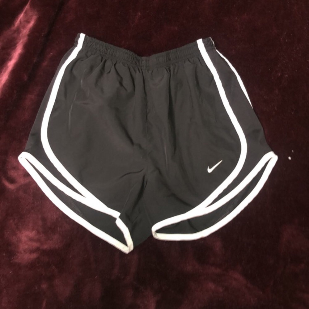 Black womens Nike running shorts